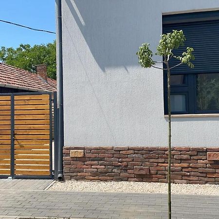 Thermal Apartmanok Raday 4 - Namaste Hajdúszoboszló Dış mekan fotoğraf